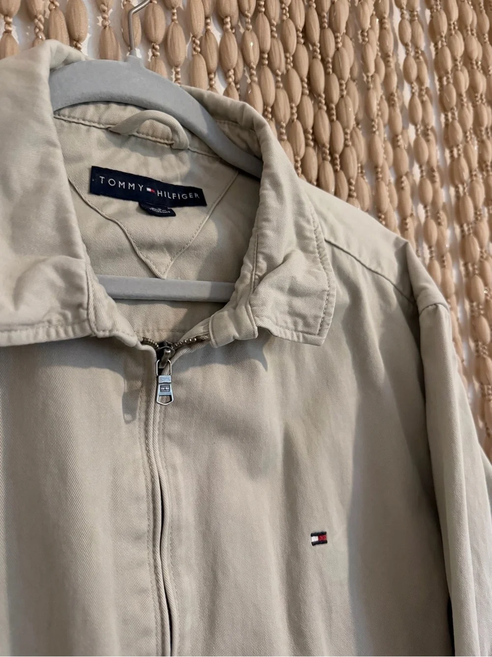 Tommy Hilfiger Men's Beige Full Zip Jacket w/ Green Accents Size L